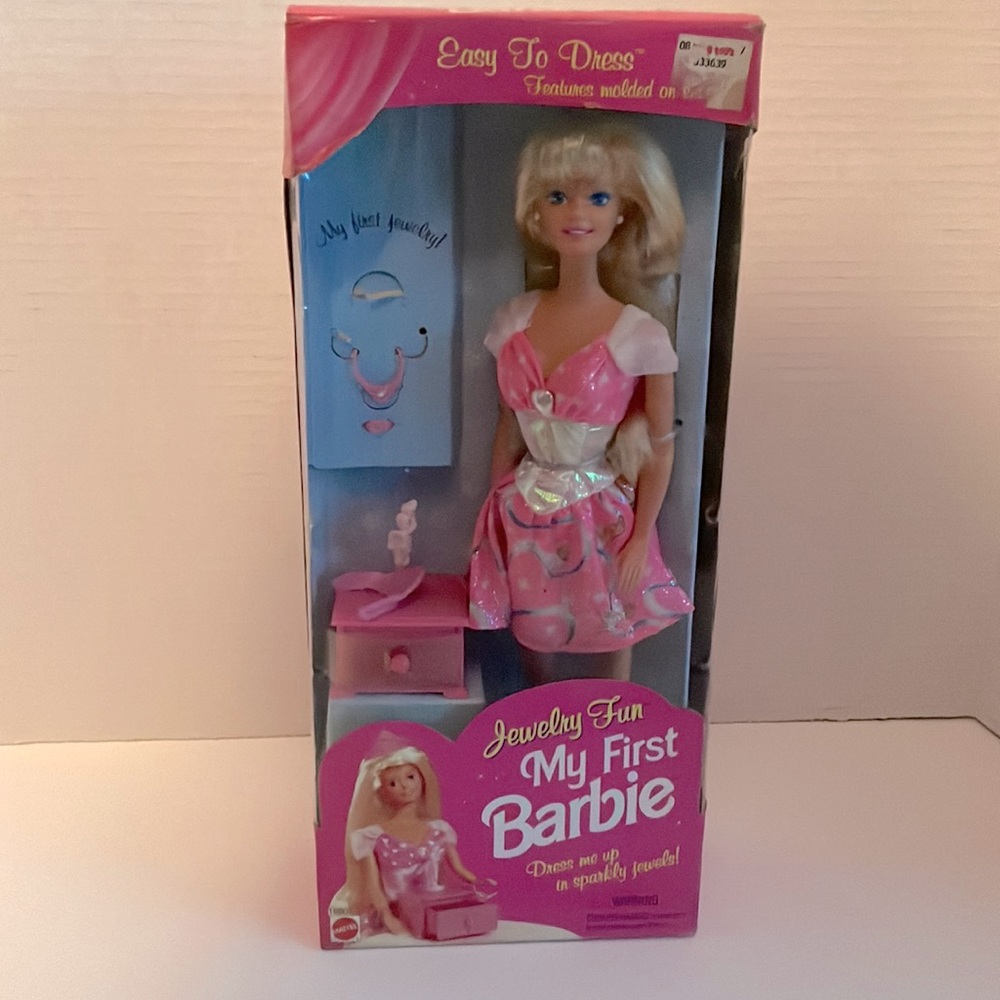 Jewelry Fun My First Barbie 16005 Mattel Easy to dress  Vintage 1996 NRFB